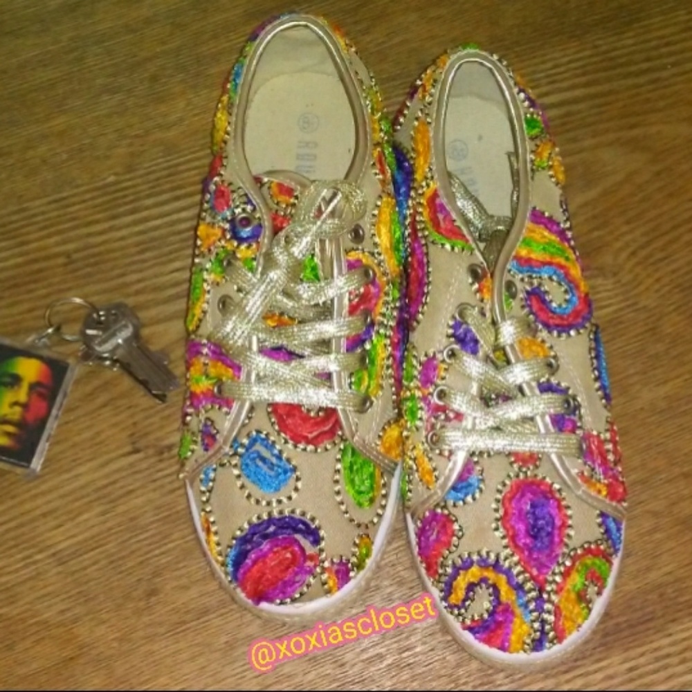 Spring Festival Espadril Sneakers w/gold laces